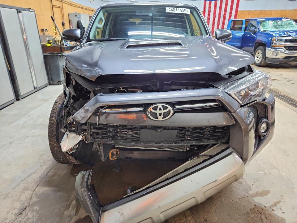 2023 Toyota 4runner trd Off-road Premium