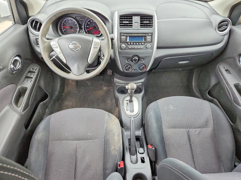 2015 Nissan Versa 1.6 sv