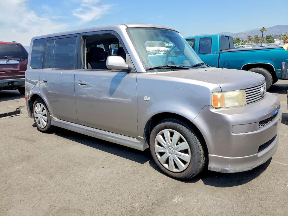 2005 Scion XB