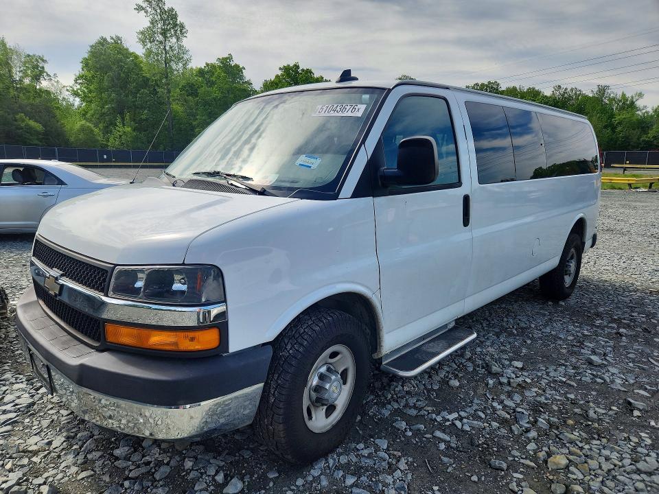 2016 Chevrolet Express G3500 LT