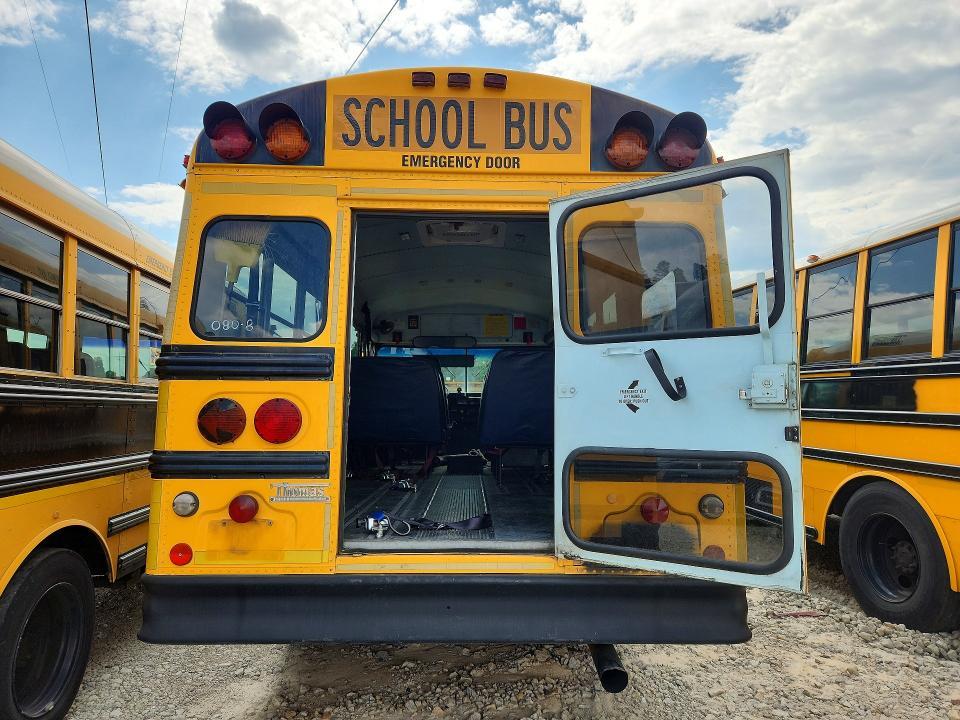 2002 International 3800 School Bus