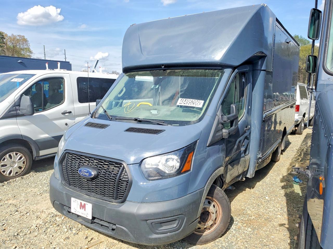 2021 Ford Transit Delivery Truck