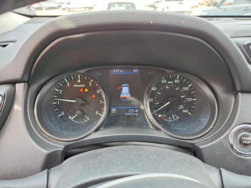 2020 Nissan Rogue sv