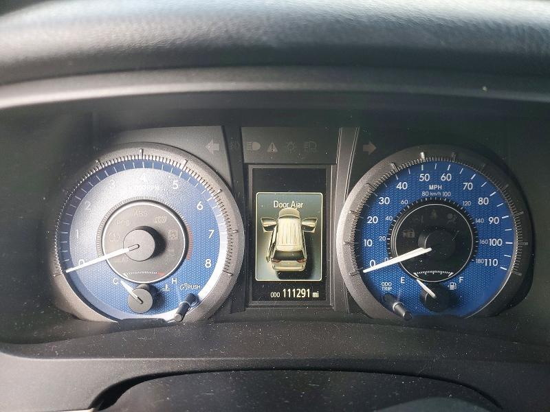 2016 Toyota Sienna xle 8-passenger