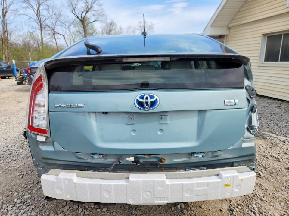 2013 Toyota Prius Three