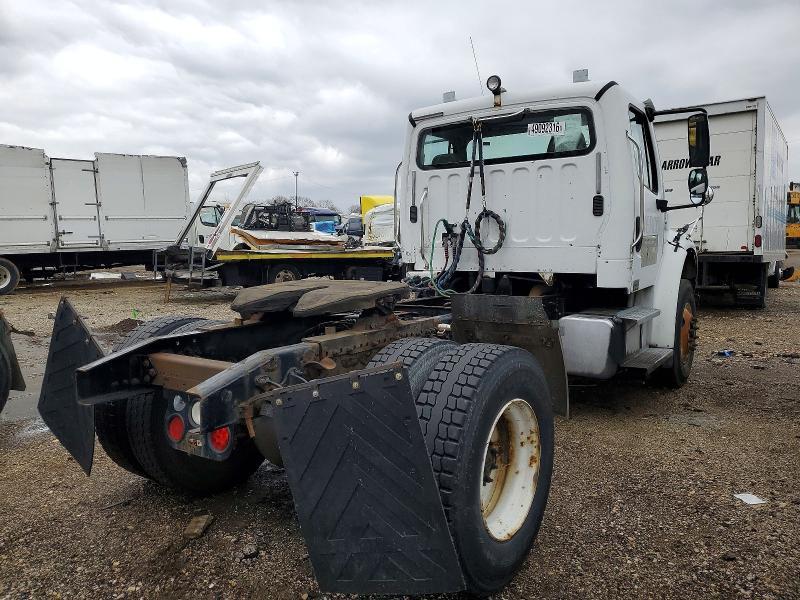 2009 Freigliner 2009 Freightliner Business Class M2 Semi Truck