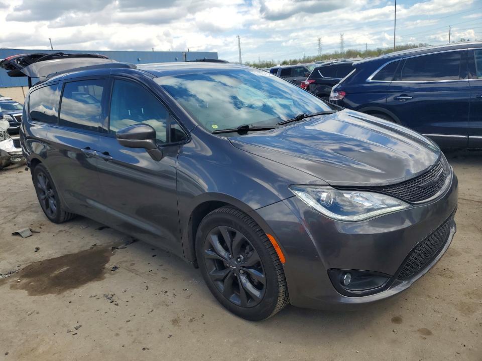 2019 Chrysler Pacifica Limited