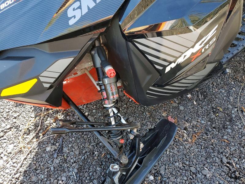 2017 Skidoo Renegad