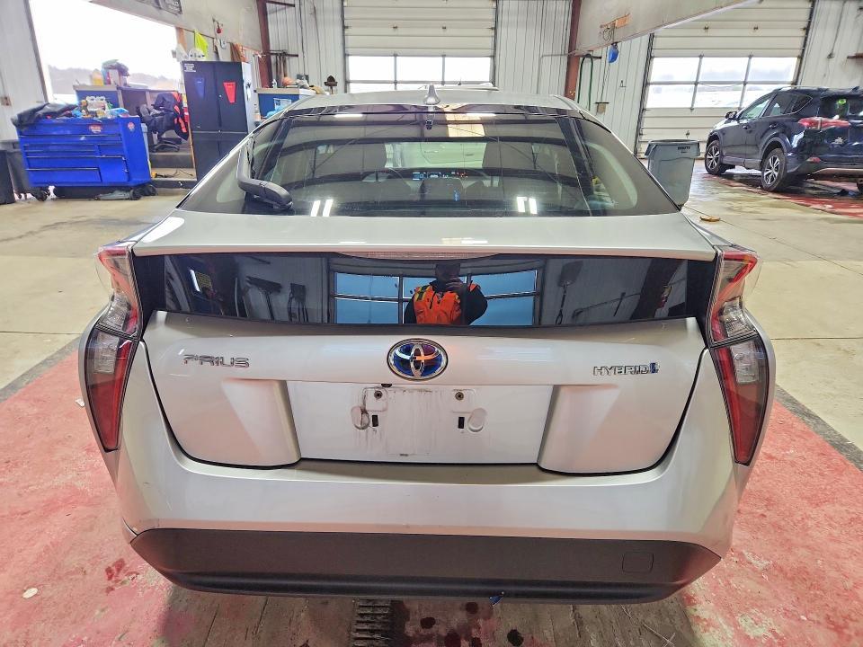 2016 Toyota Prius two