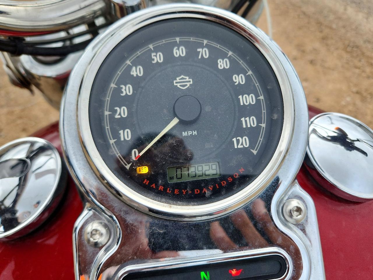 2016 Harley-Davidson FLD Switchback