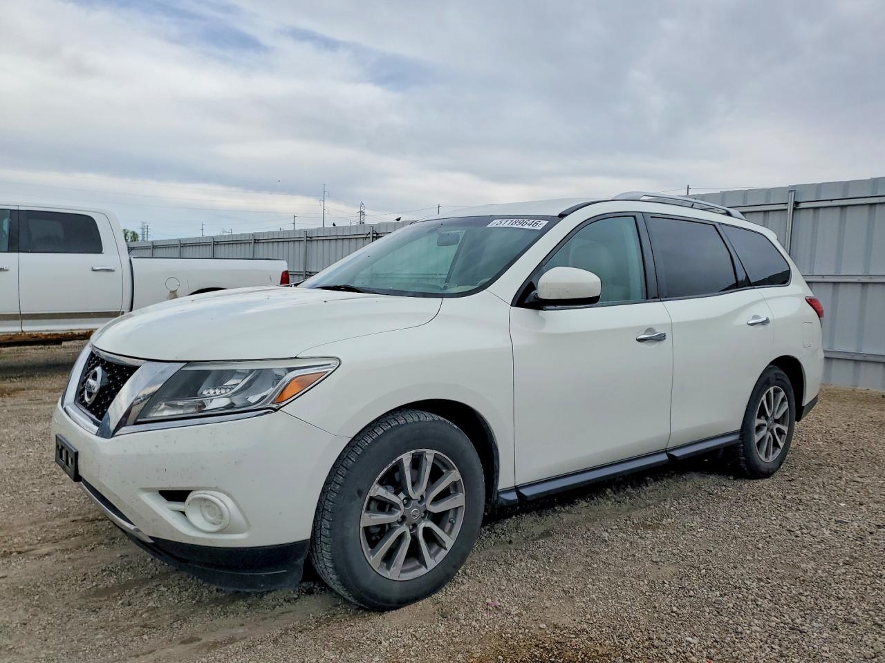 2013 Nissan Pathfinder s