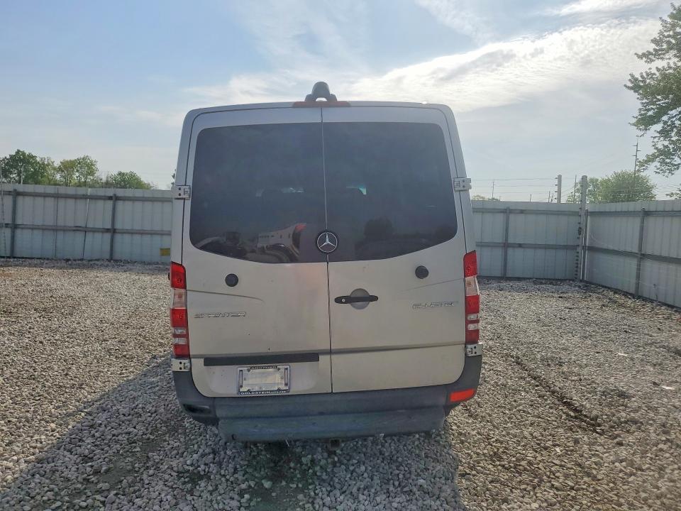 2015 Mercedes-Benz Sprinter 2500