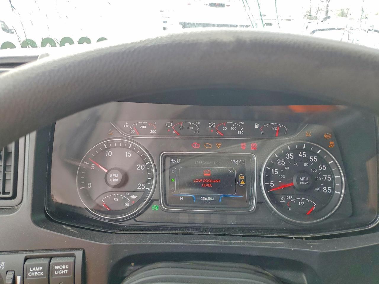 2024 International LT625