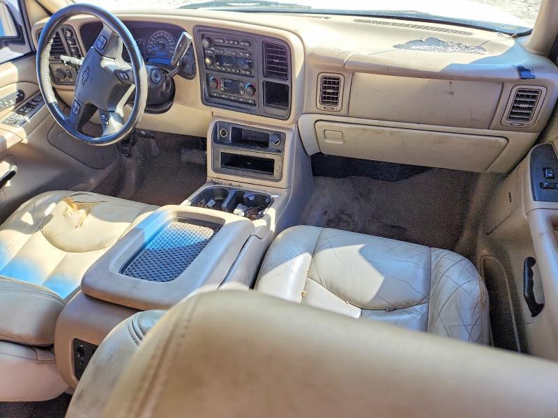 2004 Chevrolet Suburban K1500
