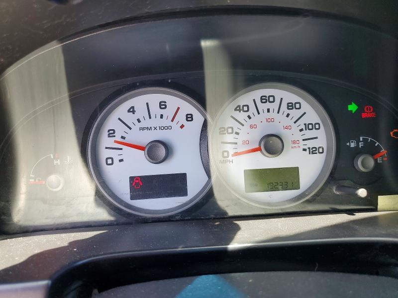 2005 Ford Escape xls