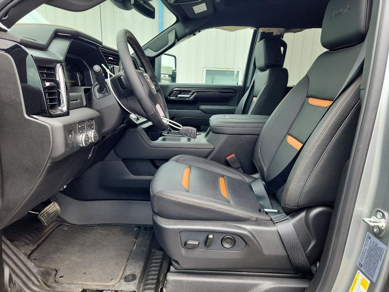 2026 GMC Sierra K2500 AT4