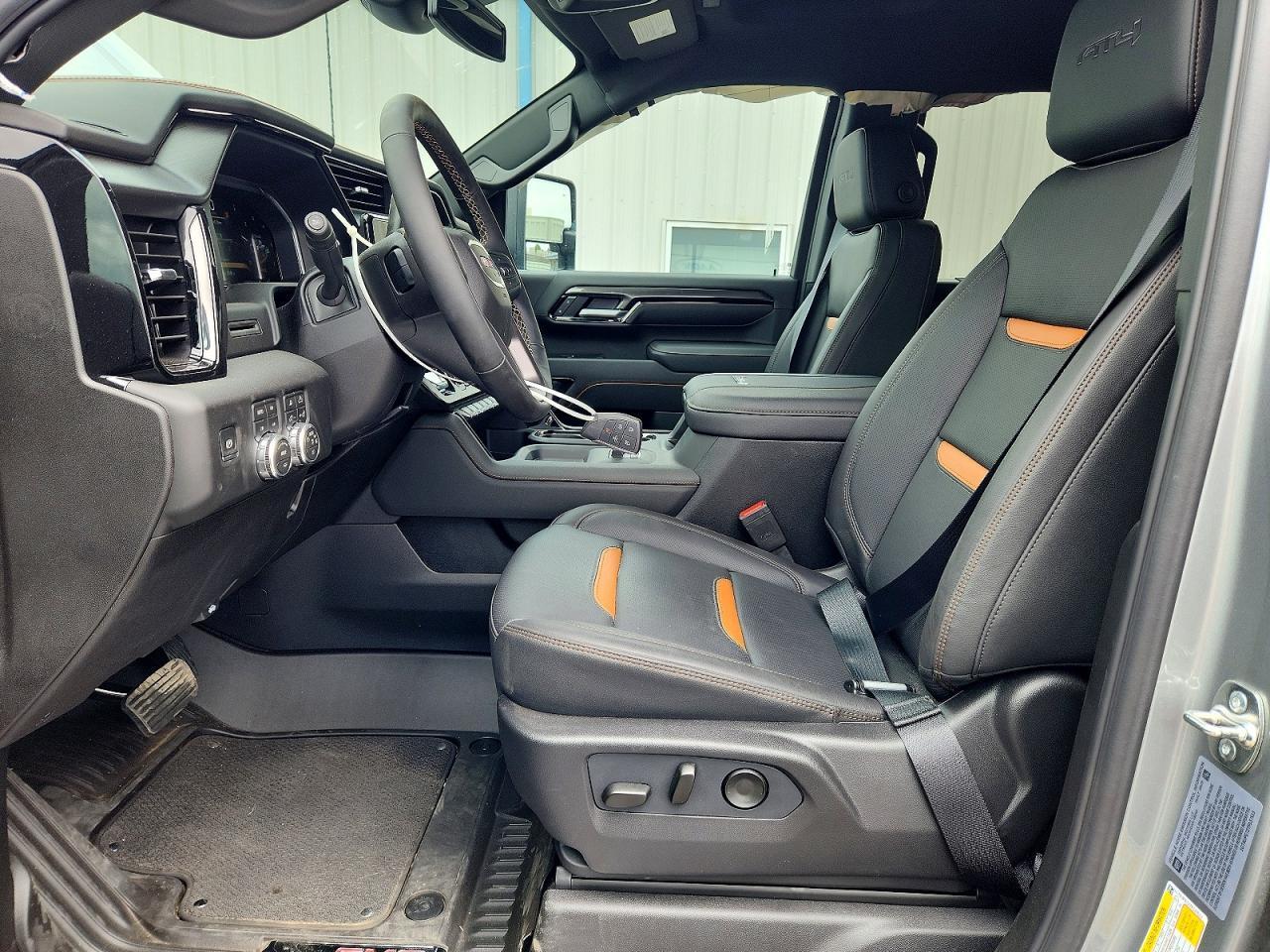 2026 GMC Sierra K2500 AT4