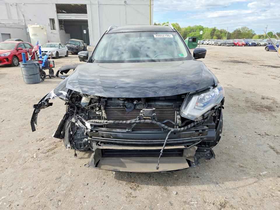 2018 Nissan Rogue sv