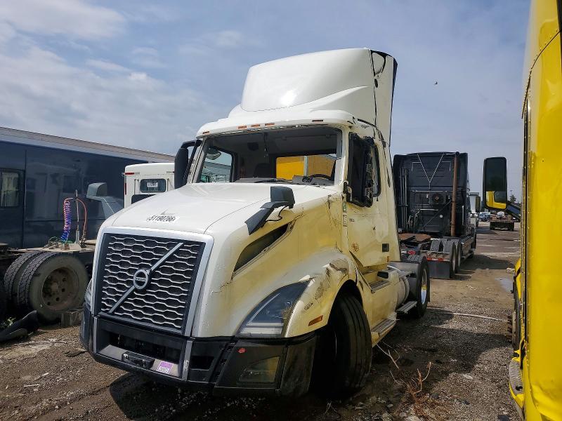 2021 Volv O VNL Semi Truck