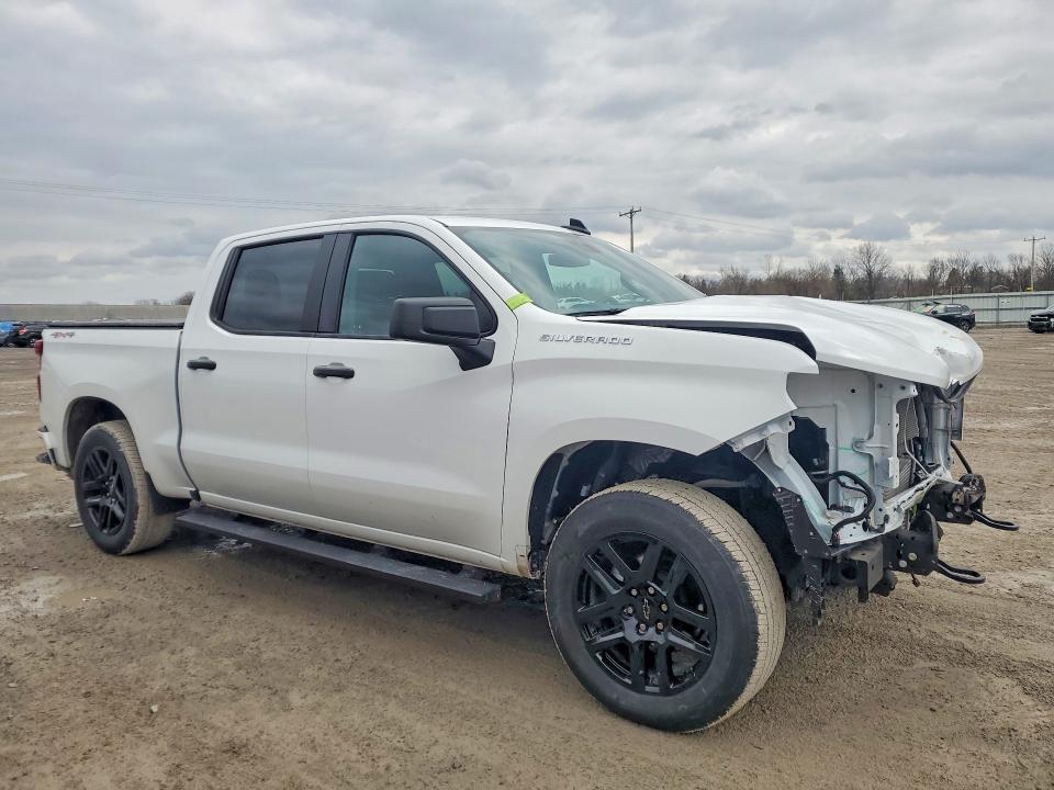 2024 Chevrolet Silverado K1500 Custom