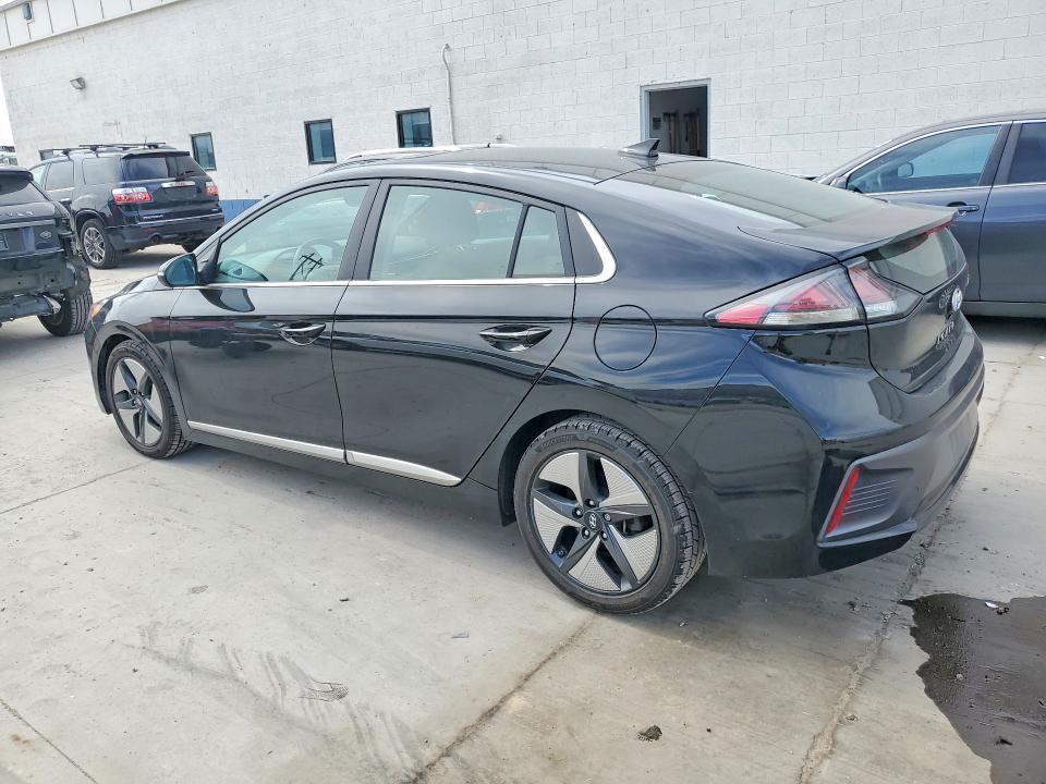 2022 Hyundai Ioniq Hybrid sel