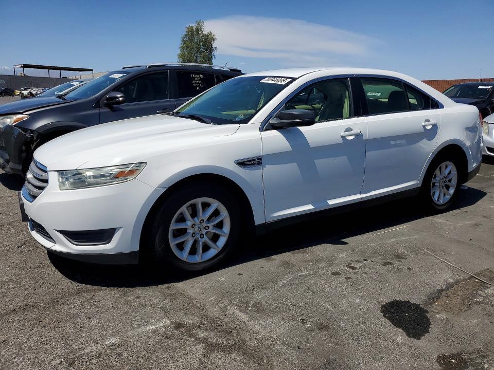 2013 Ford Taurus se