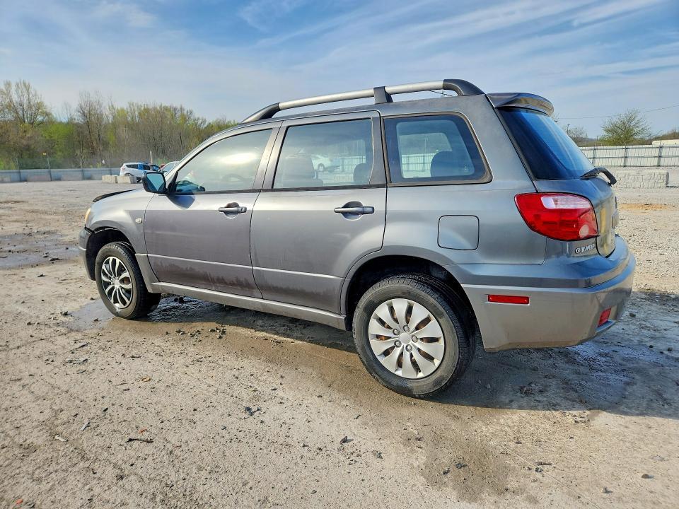 2005 Mitsubishi Outlander ls