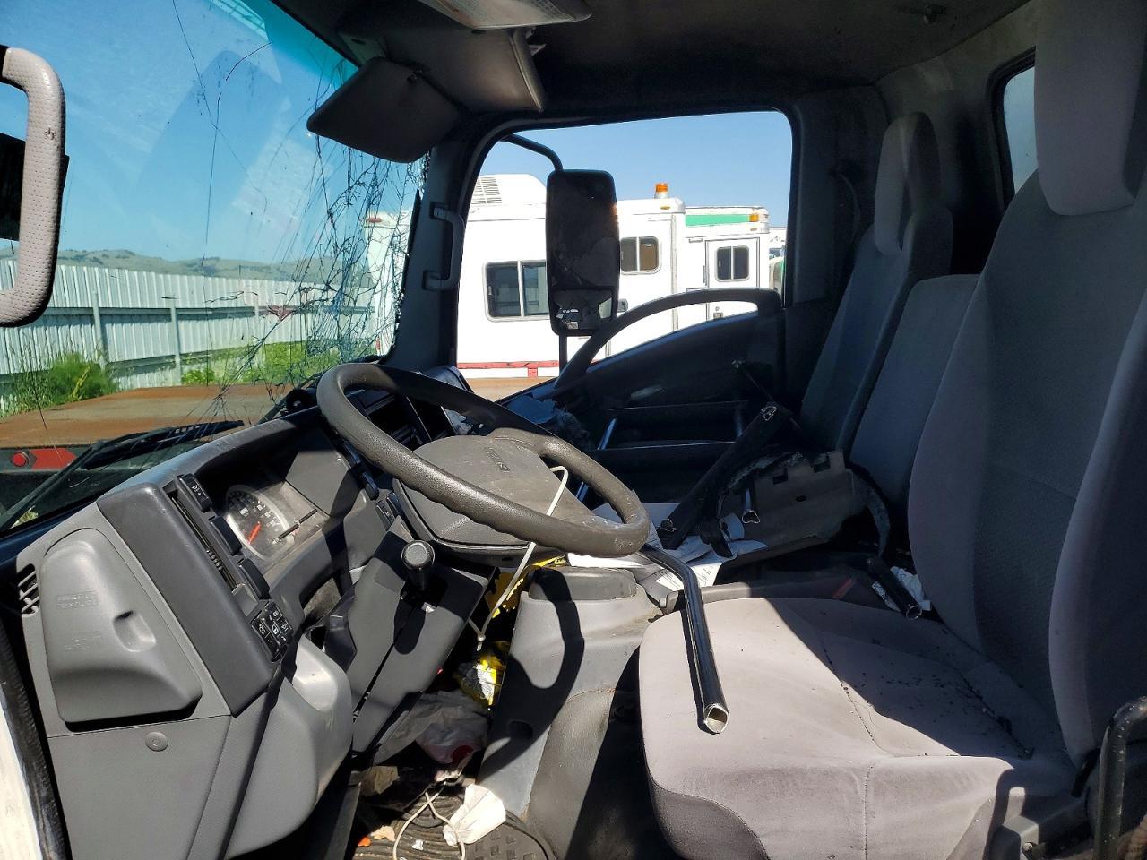 2018 Isuzu NPR