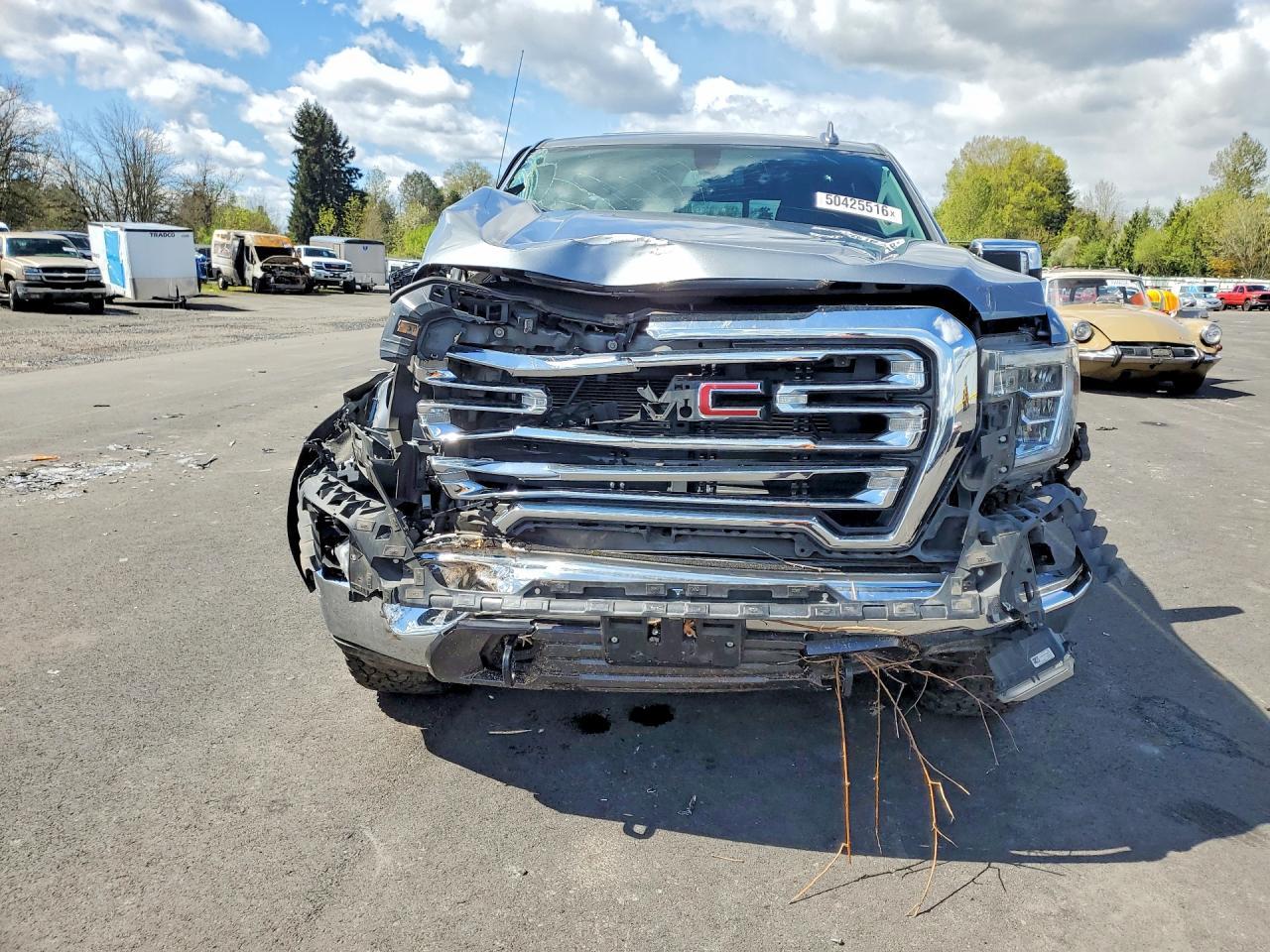 2020 GMC Sierra K1500 SLT