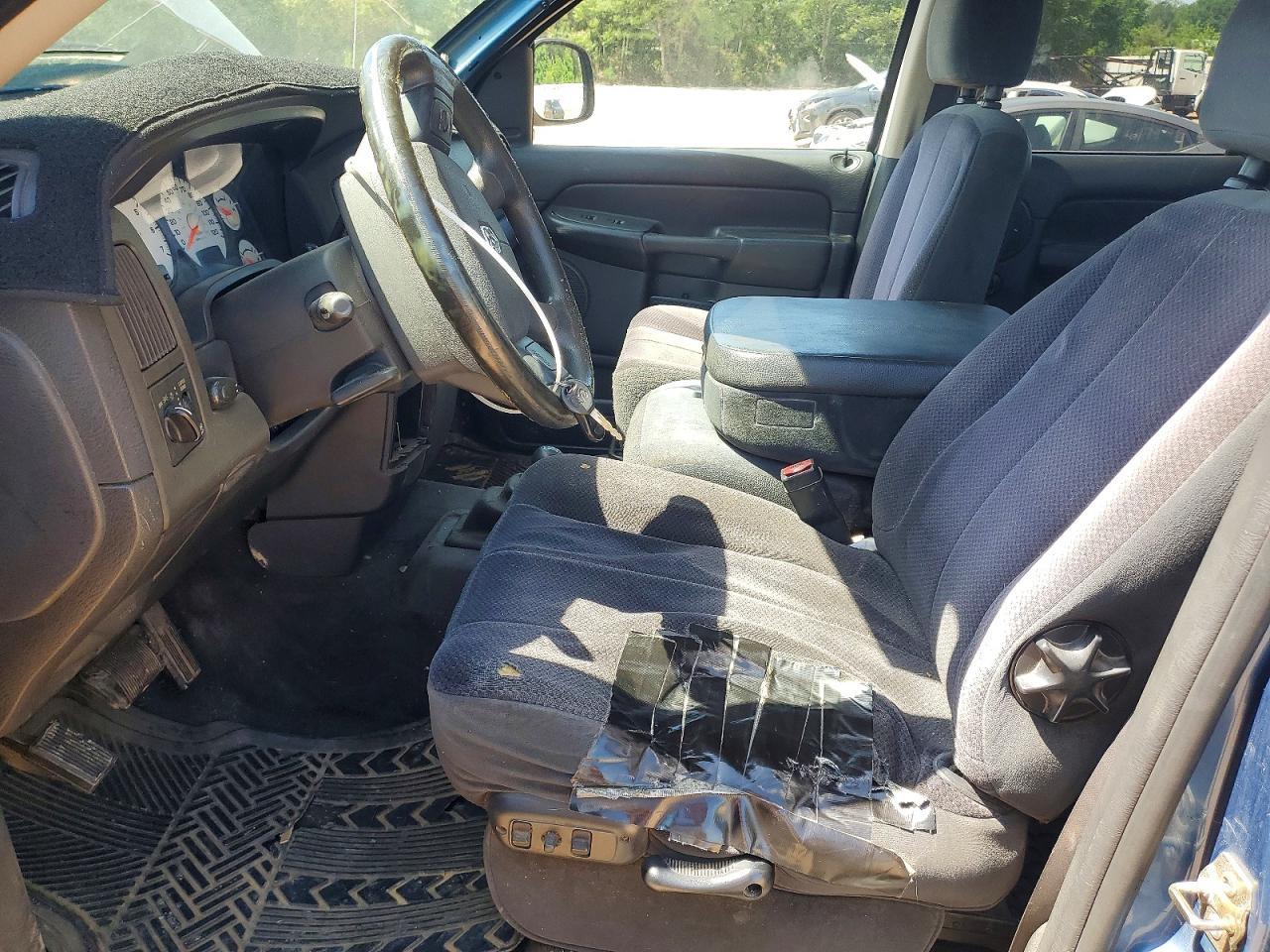 2004 Dodge RAM 1500 ST