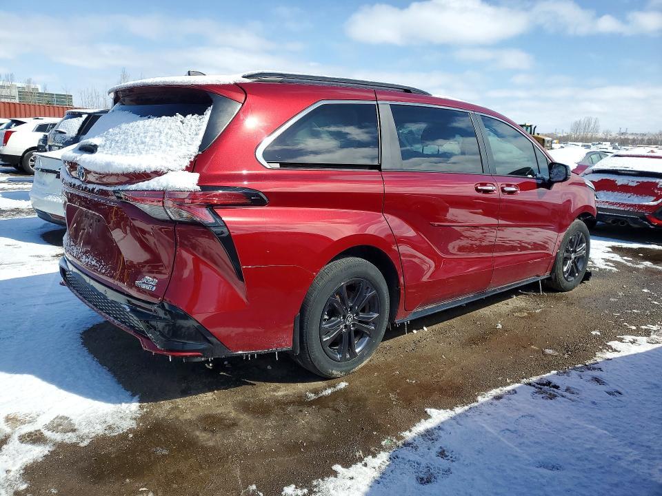 2024 Toyota Sienna le
