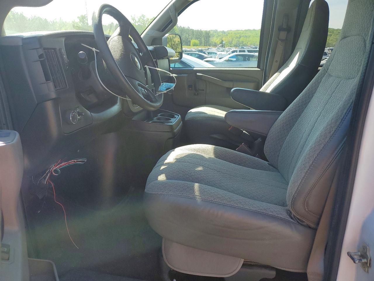 2023 Chevrolet Express G3500 LS