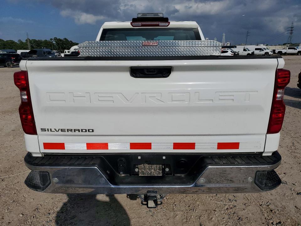 2023 Chevrolet Silverado C1500