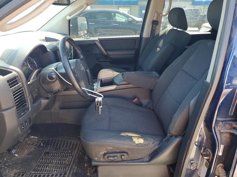 2010 Nissan Titan SE