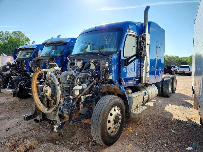 2022 Peterbilt 579 Truck Cab AND Chassis