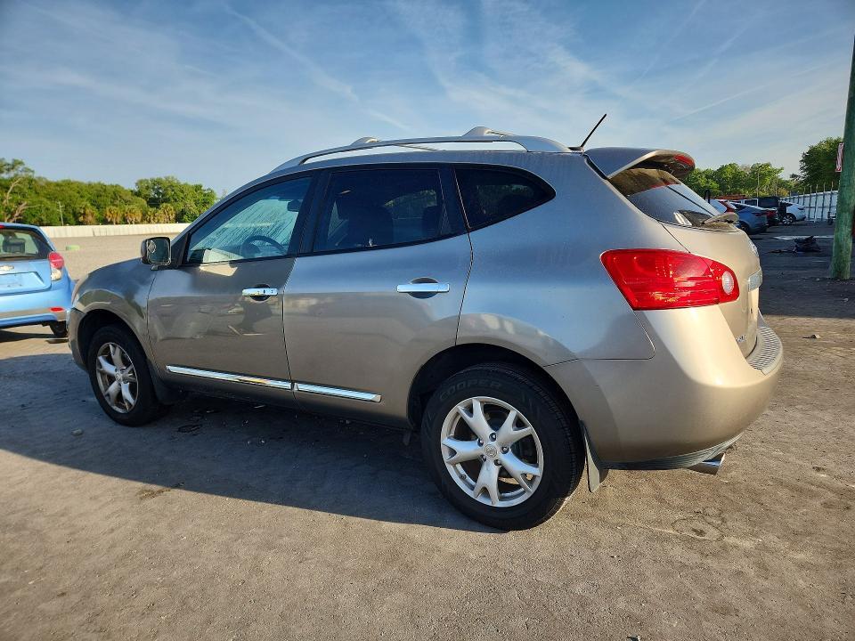 2011 Nissan Rogue s