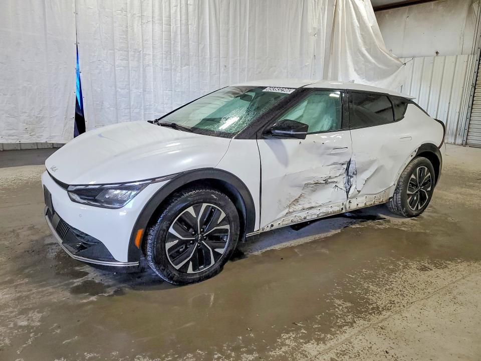 2024 KIA EV6 Wind