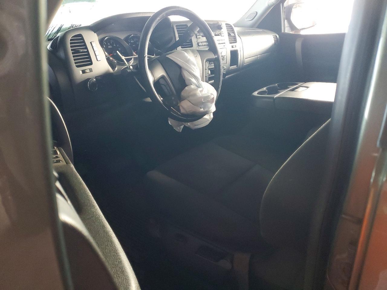 2011 Chevrolet Silverado C1500 LT