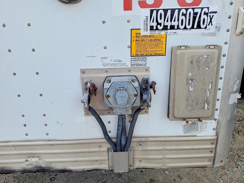 2012 Semi 2012 Utility VS2DX DRY Van Trailer
