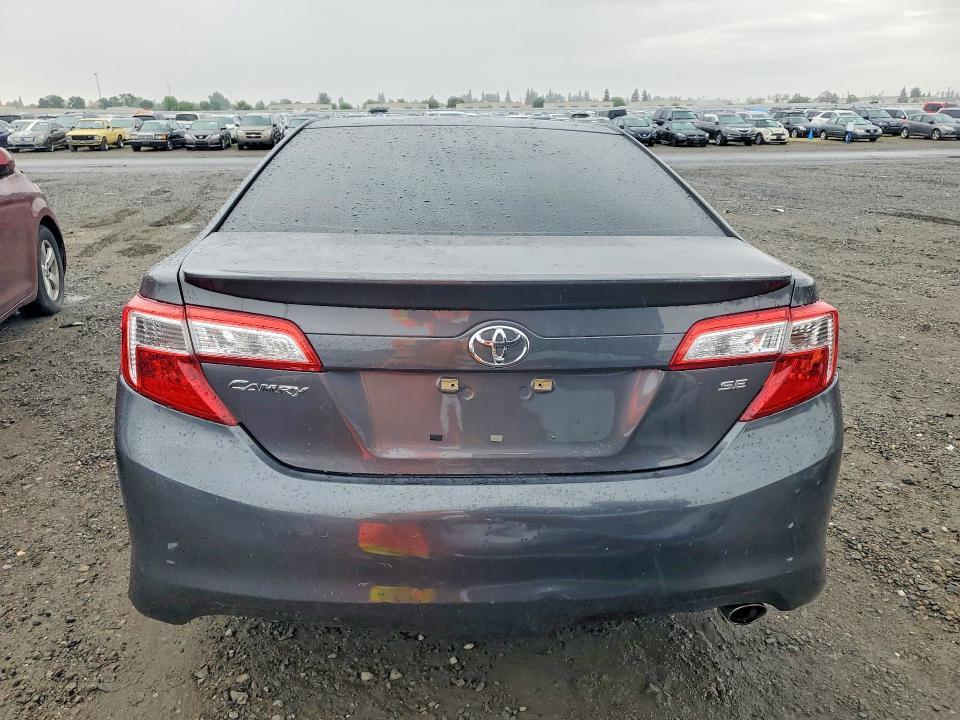 2012 Toyota Camry se