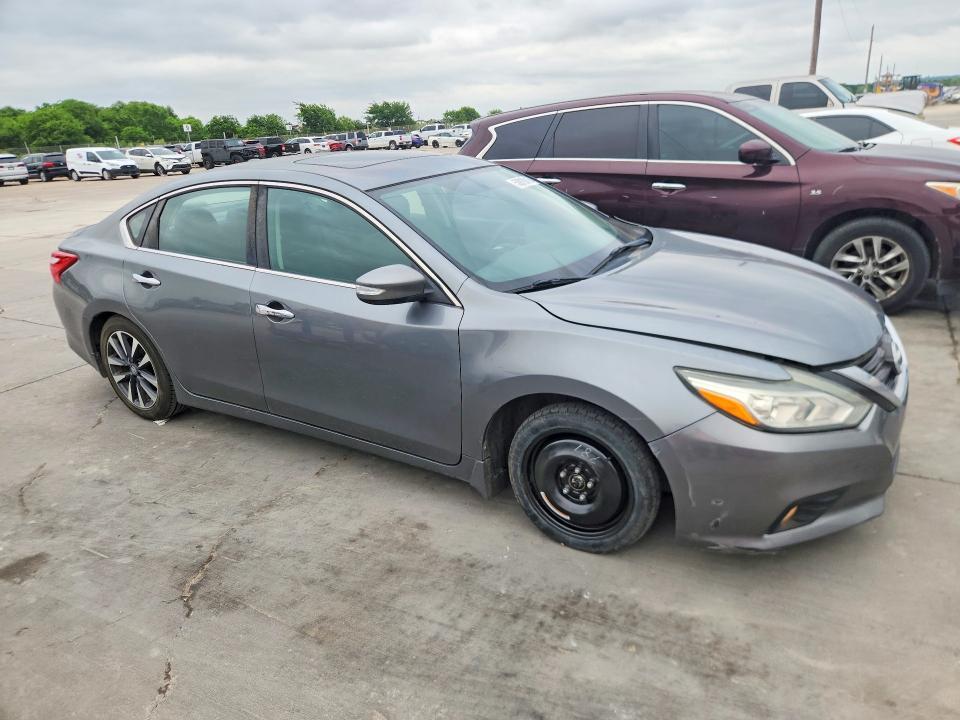 2016 Nissan Altima 2.5 sv