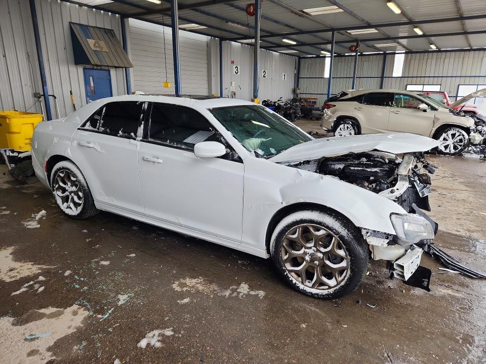 2016 Chrysler 300 s