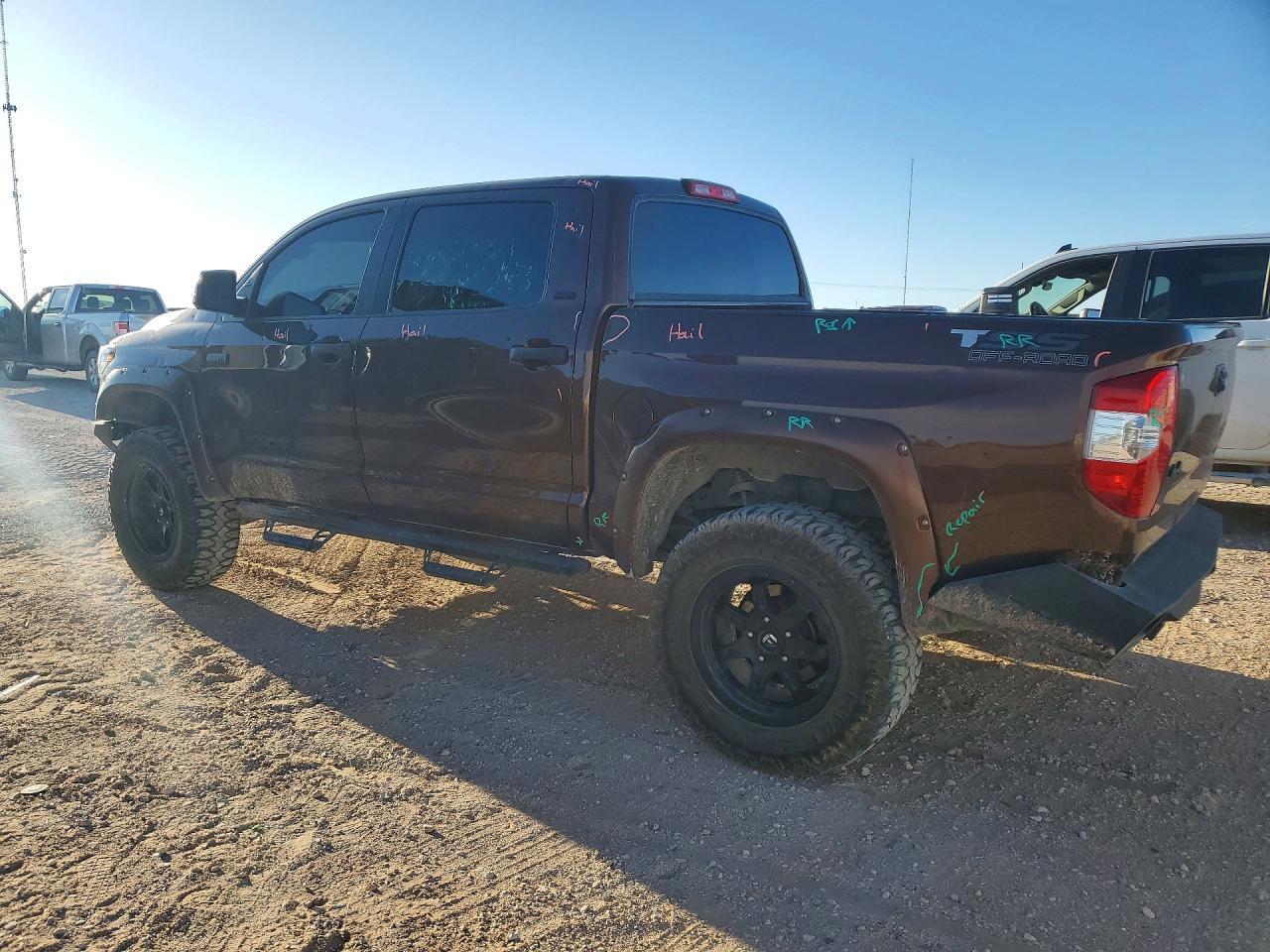 2017 Toyota Tundra SR5