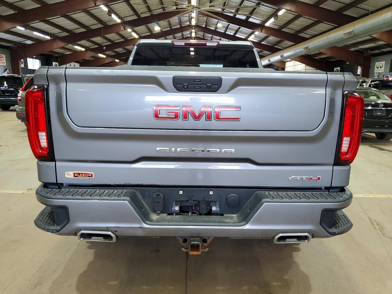 2020 GMC Sierra K1500 AT4