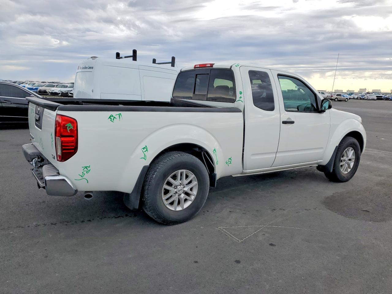 2019 Nissan Frontier SV V6