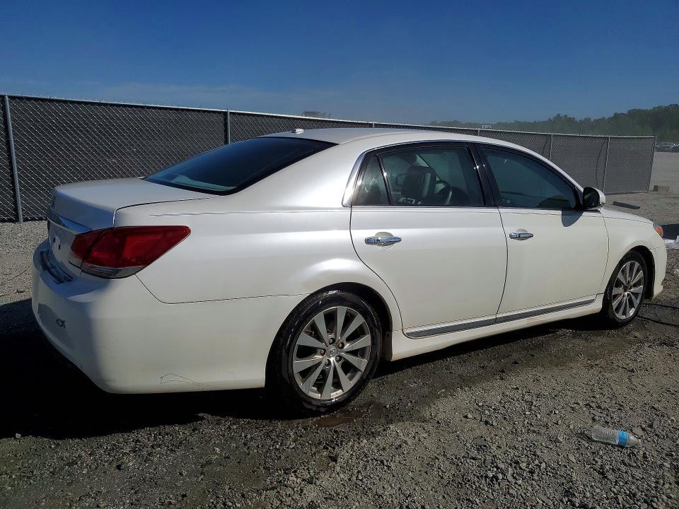 2011 Toyota Avalon Limited