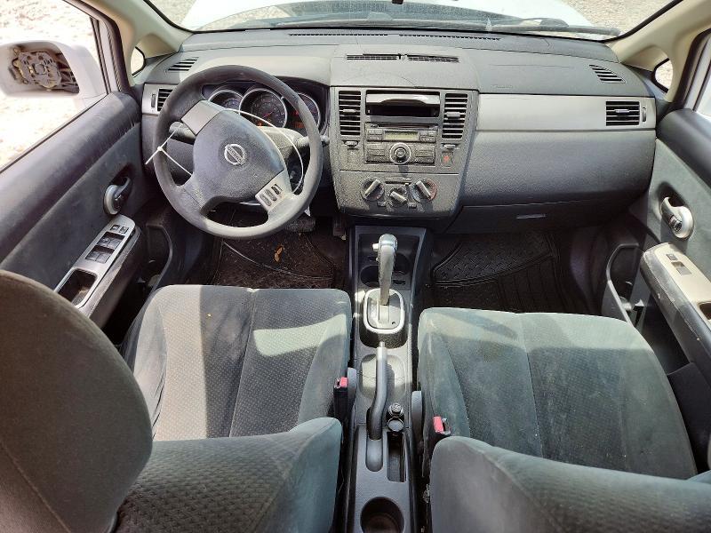 2010 Nissan Versa 1.8 s