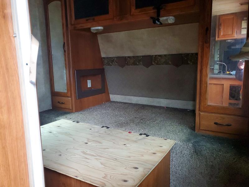 2012 Keystone Sprinter Camper