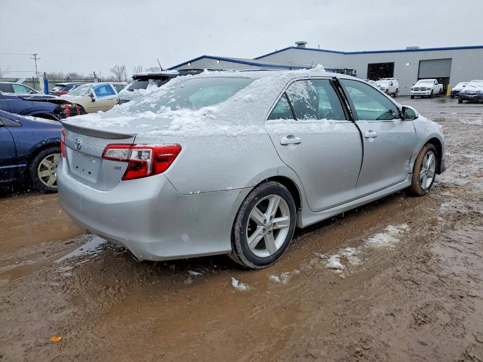 2014 Toyota Camry se