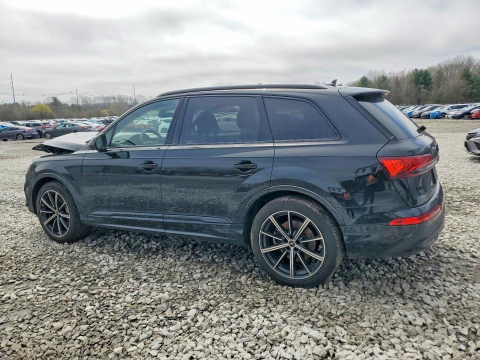 2022 Audi Q7 Prestige